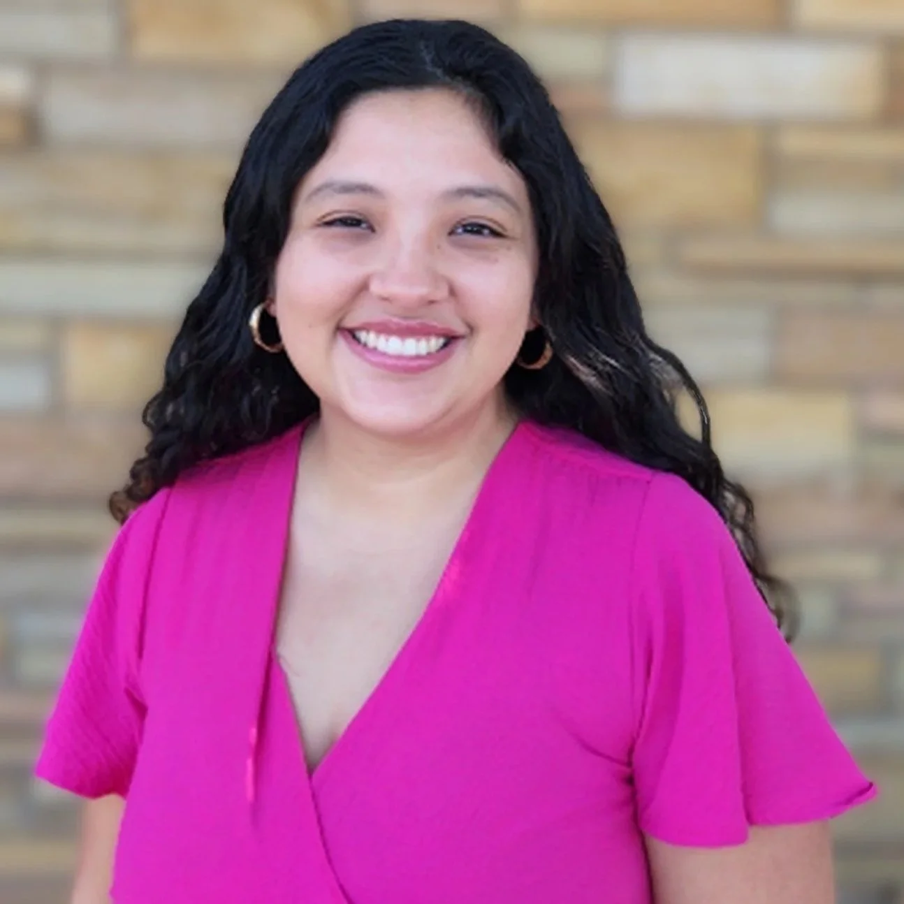 Melanie Reyes-Cruz, Bilingual Medical Case Manager