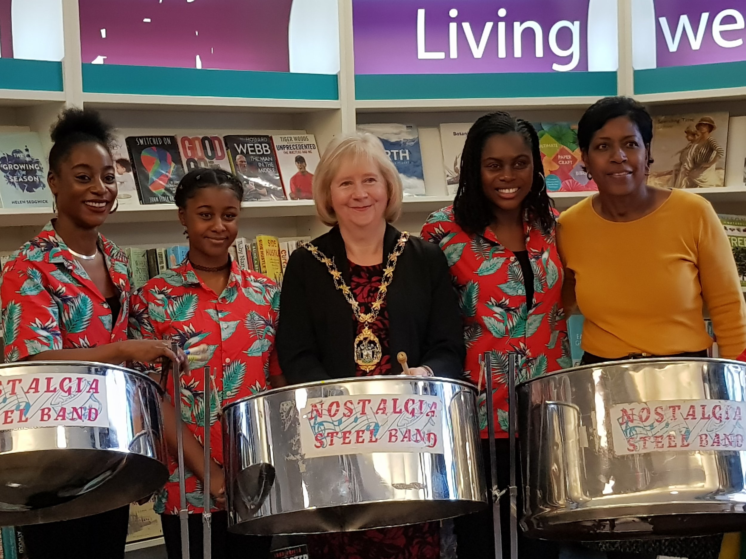 Steel Band and Mayor.jpg