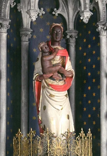 Our Lady uncovered and without the crowns