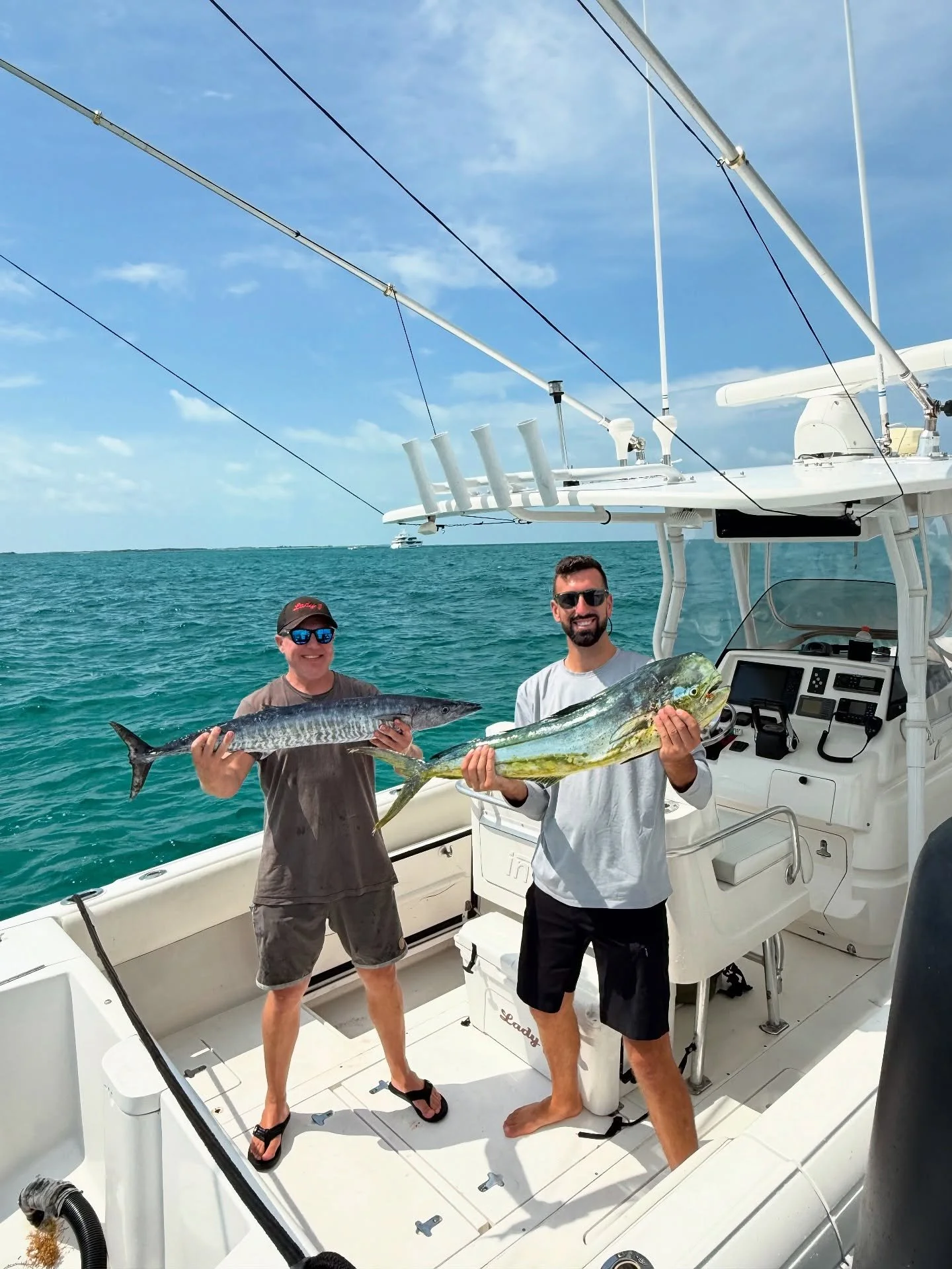 Fresh wahoo and Mahi Mahi call for ceviche and sashimi 🤩 successful fishing trip in Highbourne Cay for Lady J! #exumabahamas🇧🇸 #bahamas #yacht #charterladyj #palmerjohnsonyachts #gopro #swimmingpigsbahamas #droneshots #wahoo #mahimahi #fishing