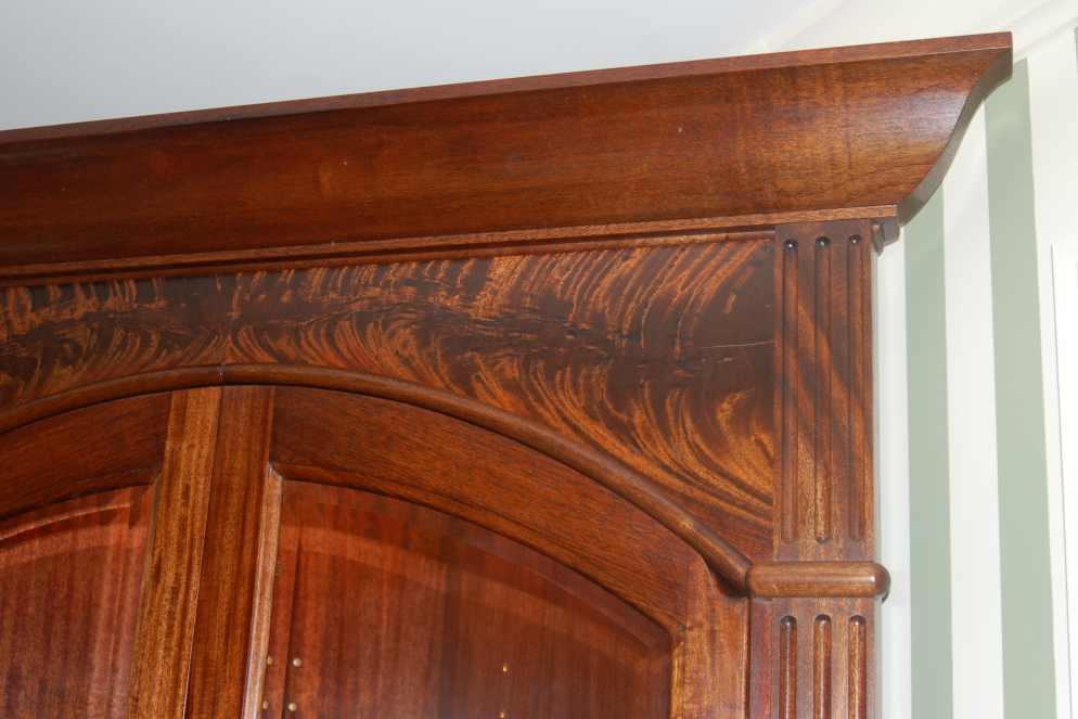 Corner Display Cabinet - Cabinet Header Detail