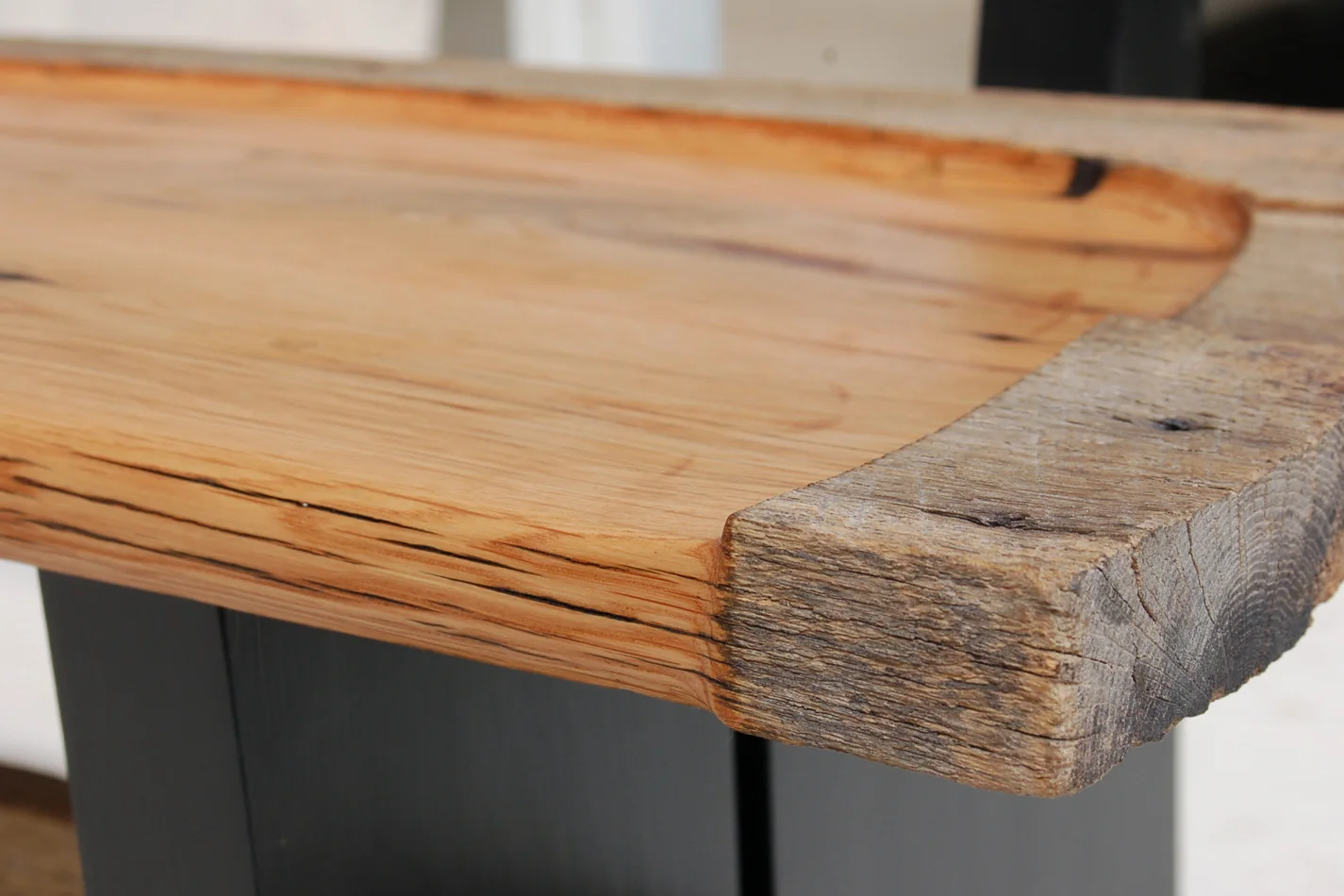 Dysart Bench - Bench Seat Detail
