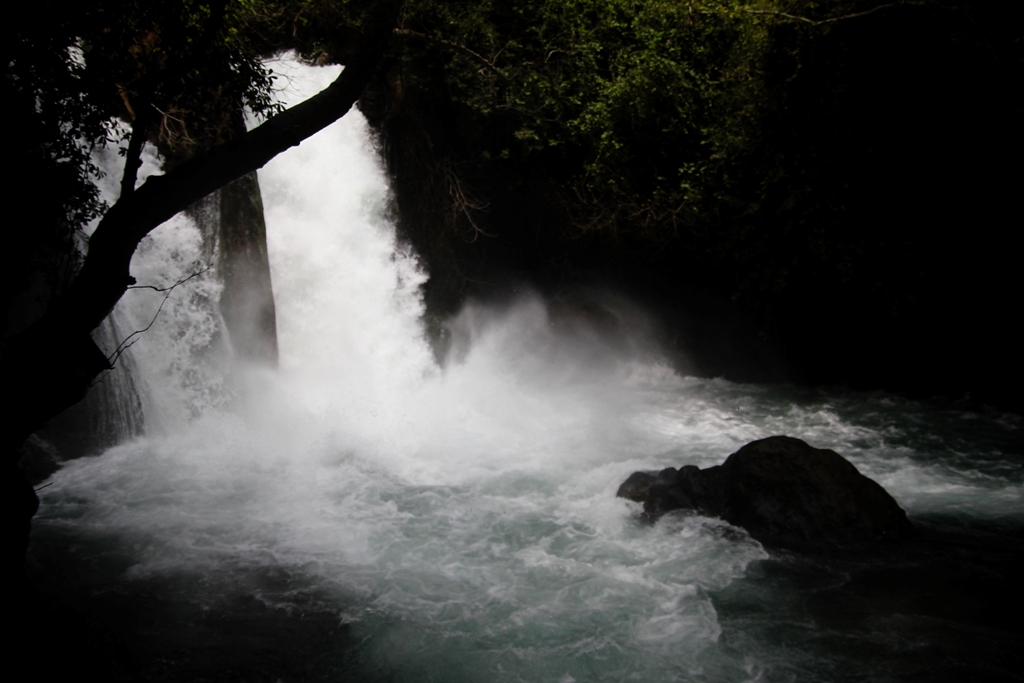 2012-03 Banias Waterfall.jpg