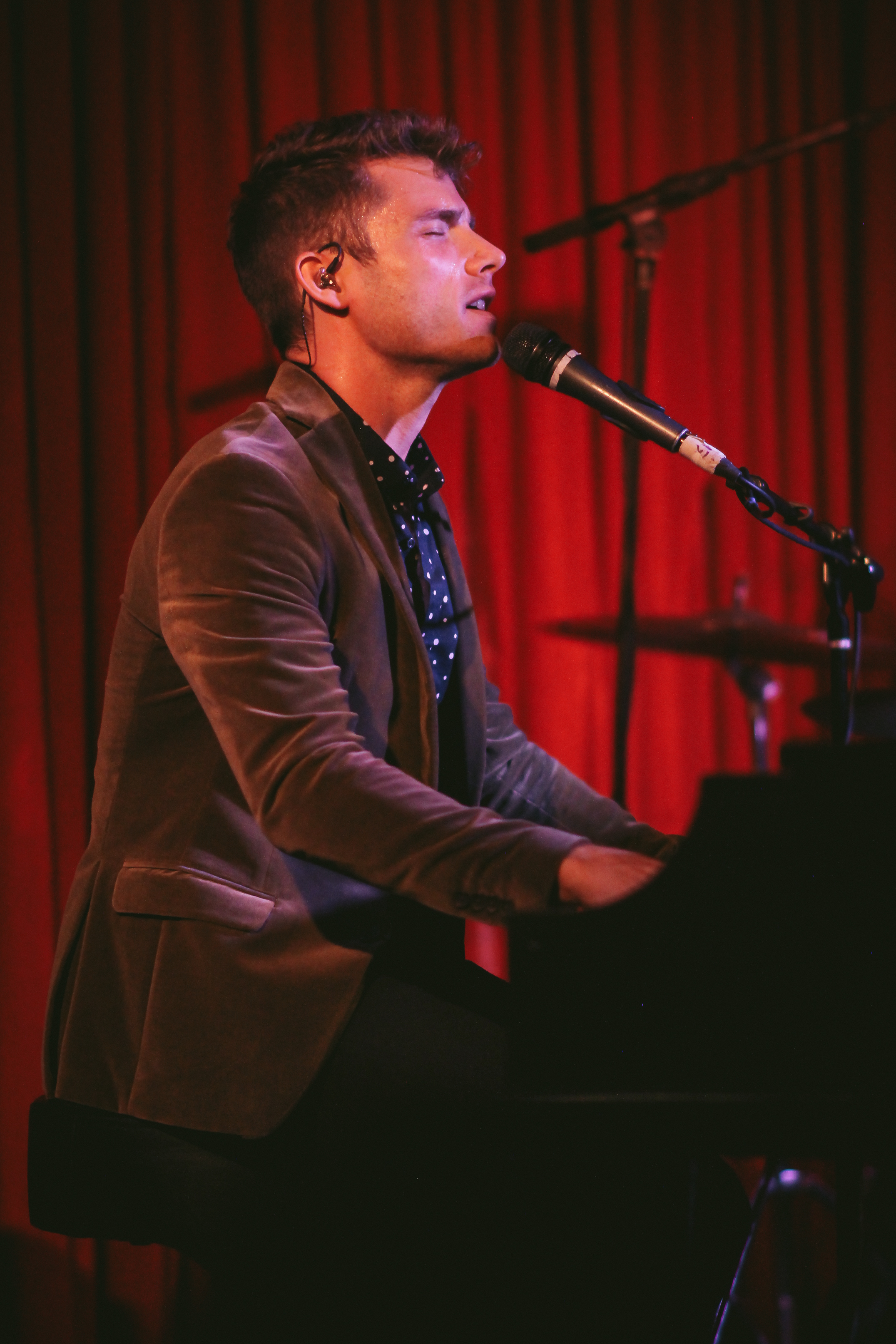 2015-10-21 Jon McLaughlin.jpg