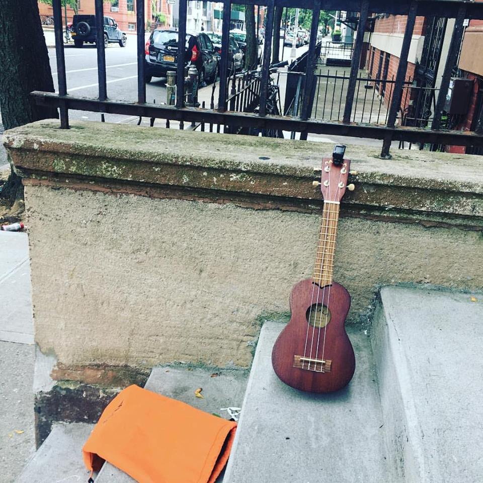 ukulele lessons nyc brooklyn beginners.jpg