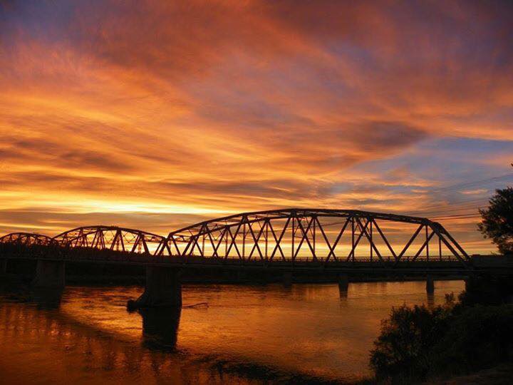 bell street bridge at sunset.jpg