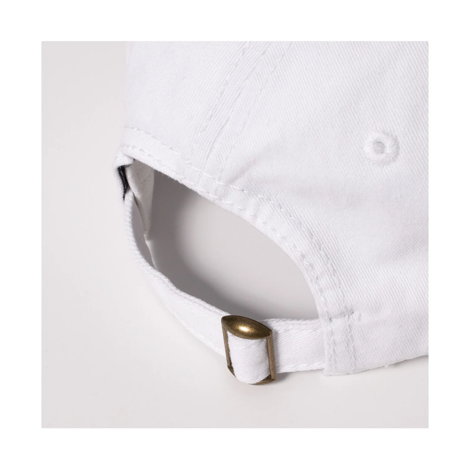 IDONTMIND-Dash-Hat-White-Buckle.jpg