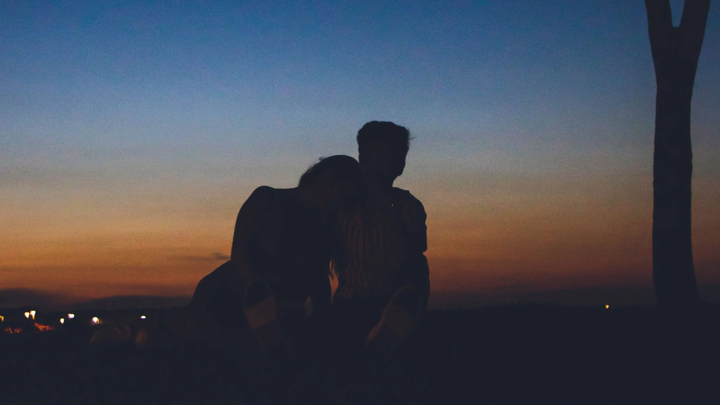 What It Really Means To Support A Friend Through The Low Points Of Their Mental Health