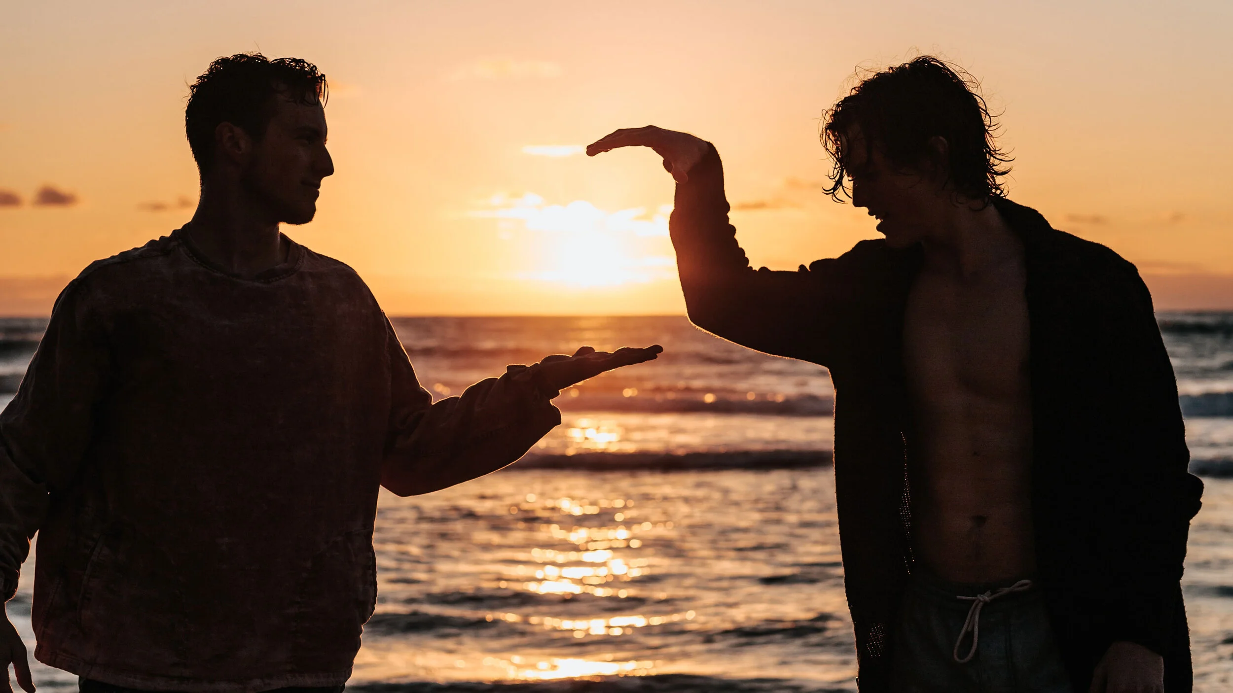 5 ways to support someone living with bipolar disorder