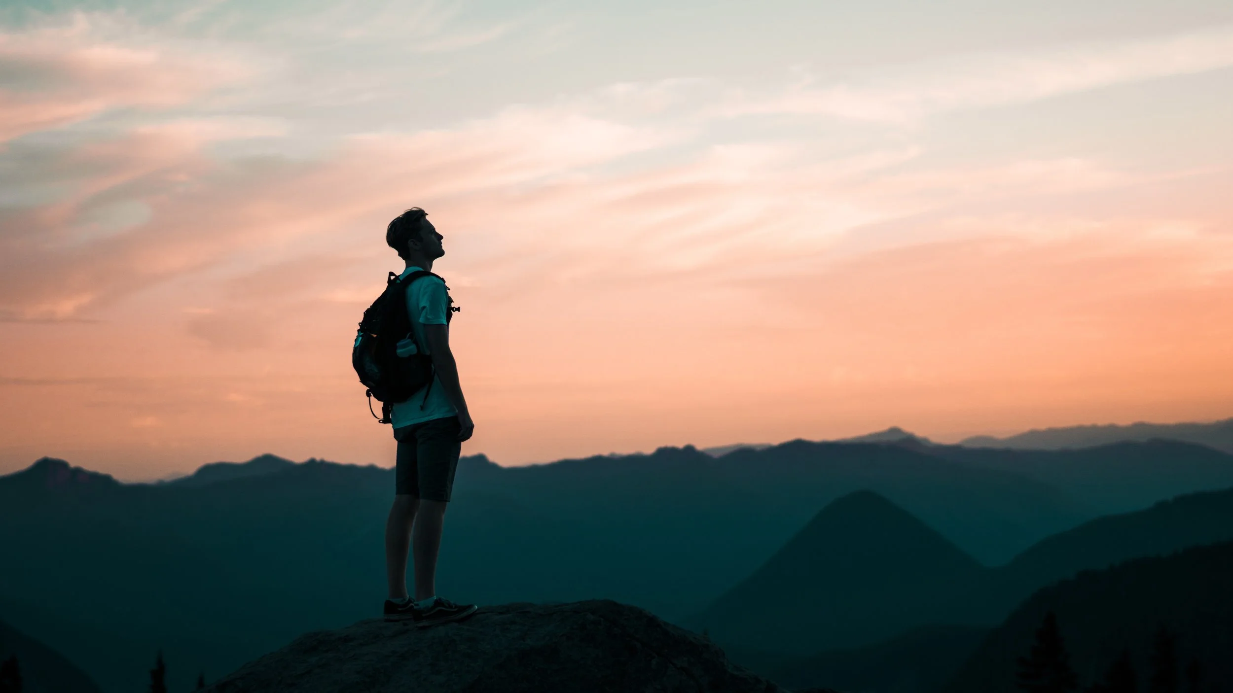 8 ways to get out of your head and in the moment