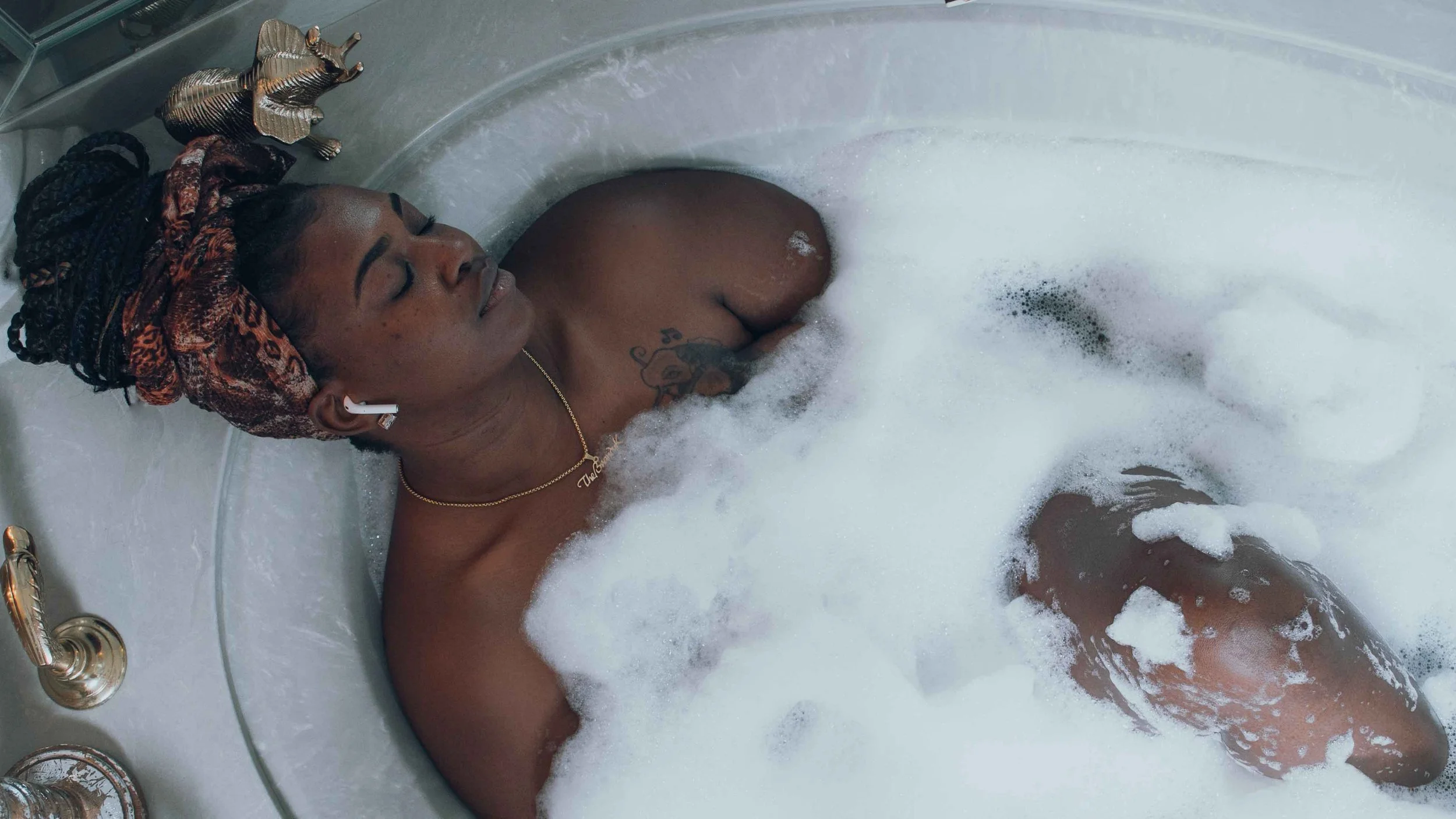 IDONTMIND's guide to self-care on a budget