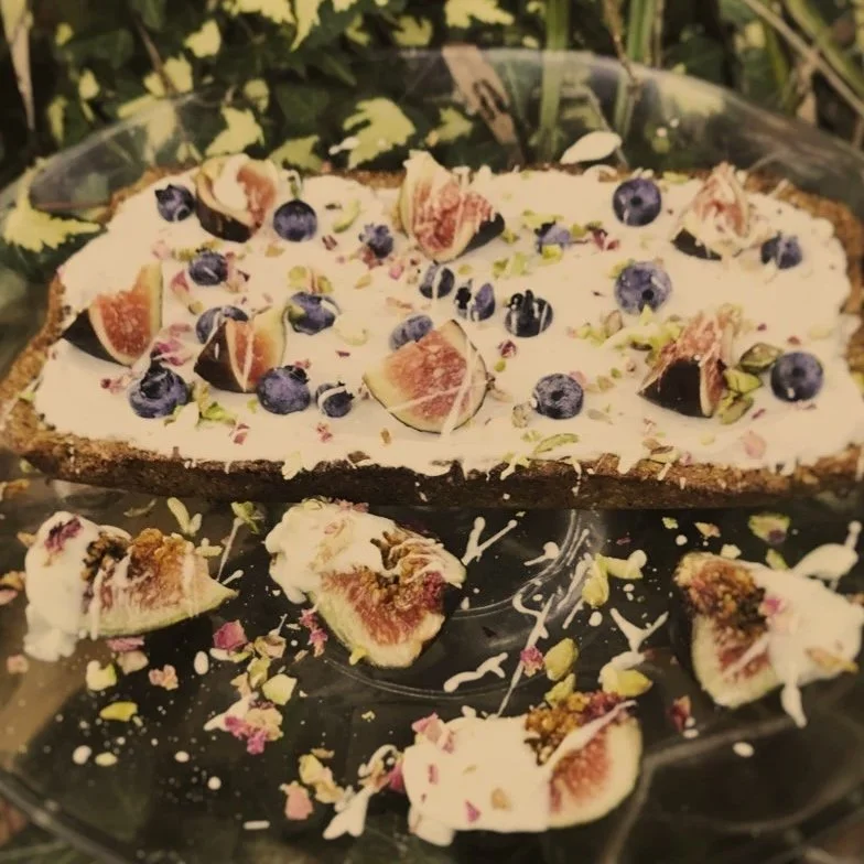Yoghurt, Nut &amp; Seed Tart 