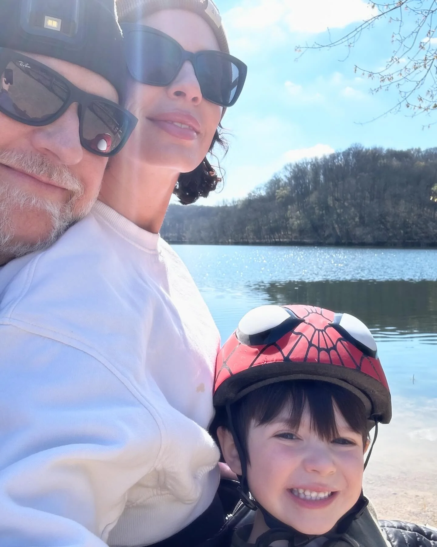 Sun&rsquo;s out smiles out ☀️🕶️