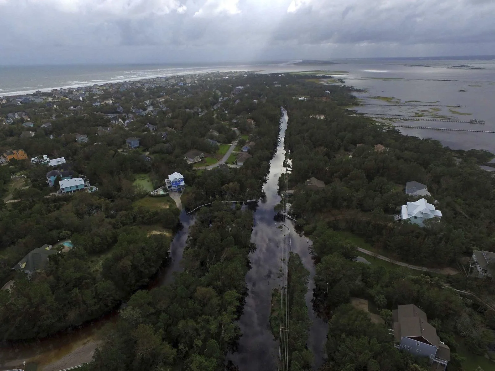 Tom Copeland/AP