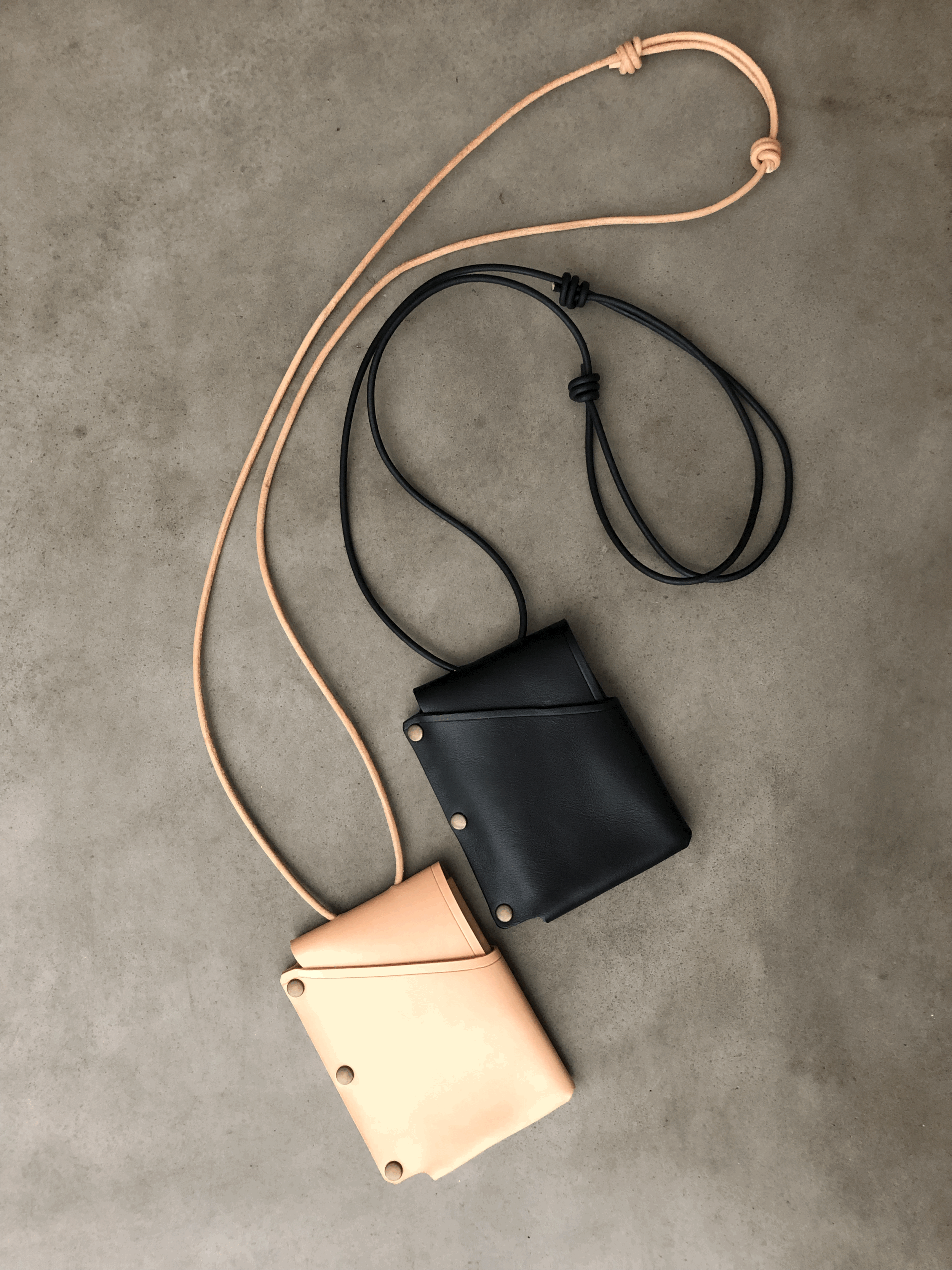 Lanyard Threefold Wallet