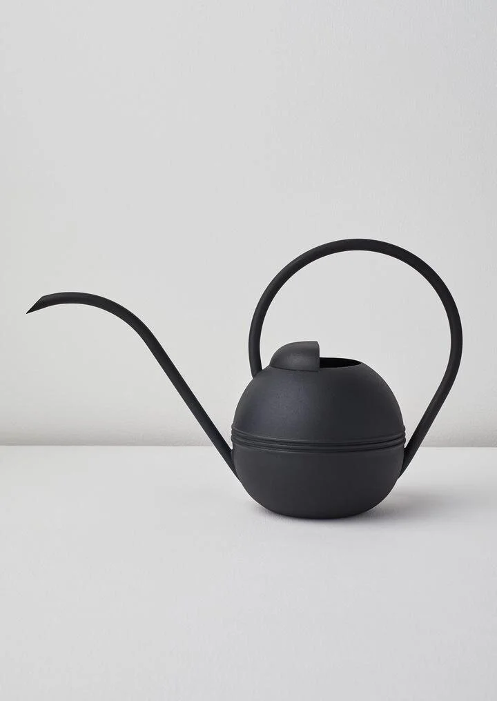 Black iron watering can - £37 - Royal Design