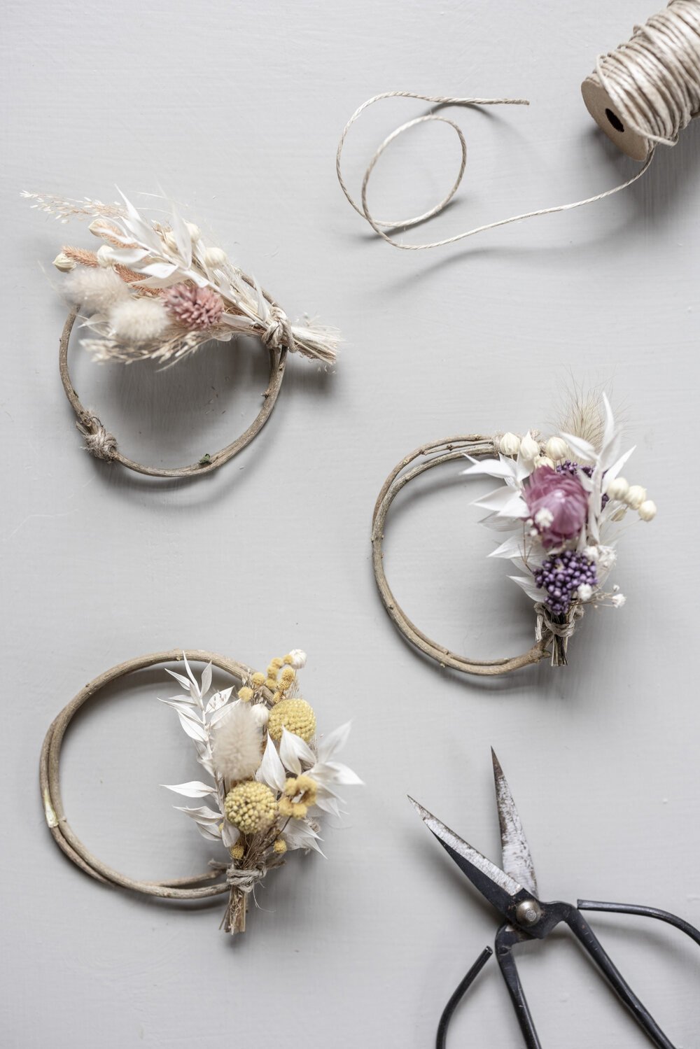 Mini Dried Flower Wreath Kit - £28 - Paper Thin Moon