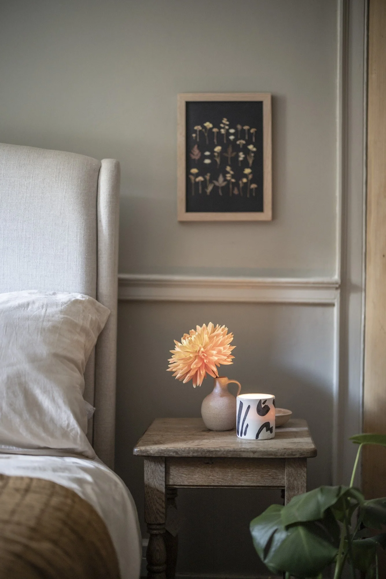 Our newest Braunton candle in a beaker that's designed to be re-used.