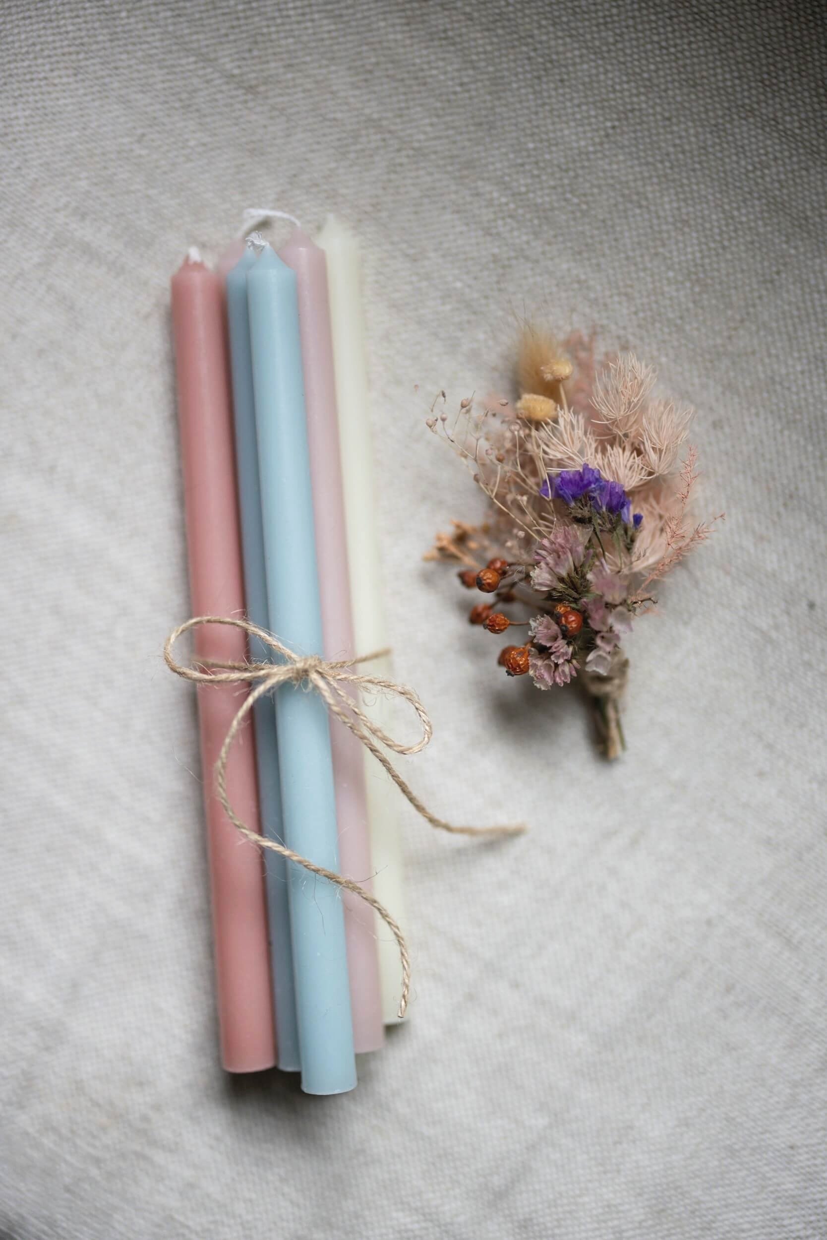 Colourful slim candle bundle