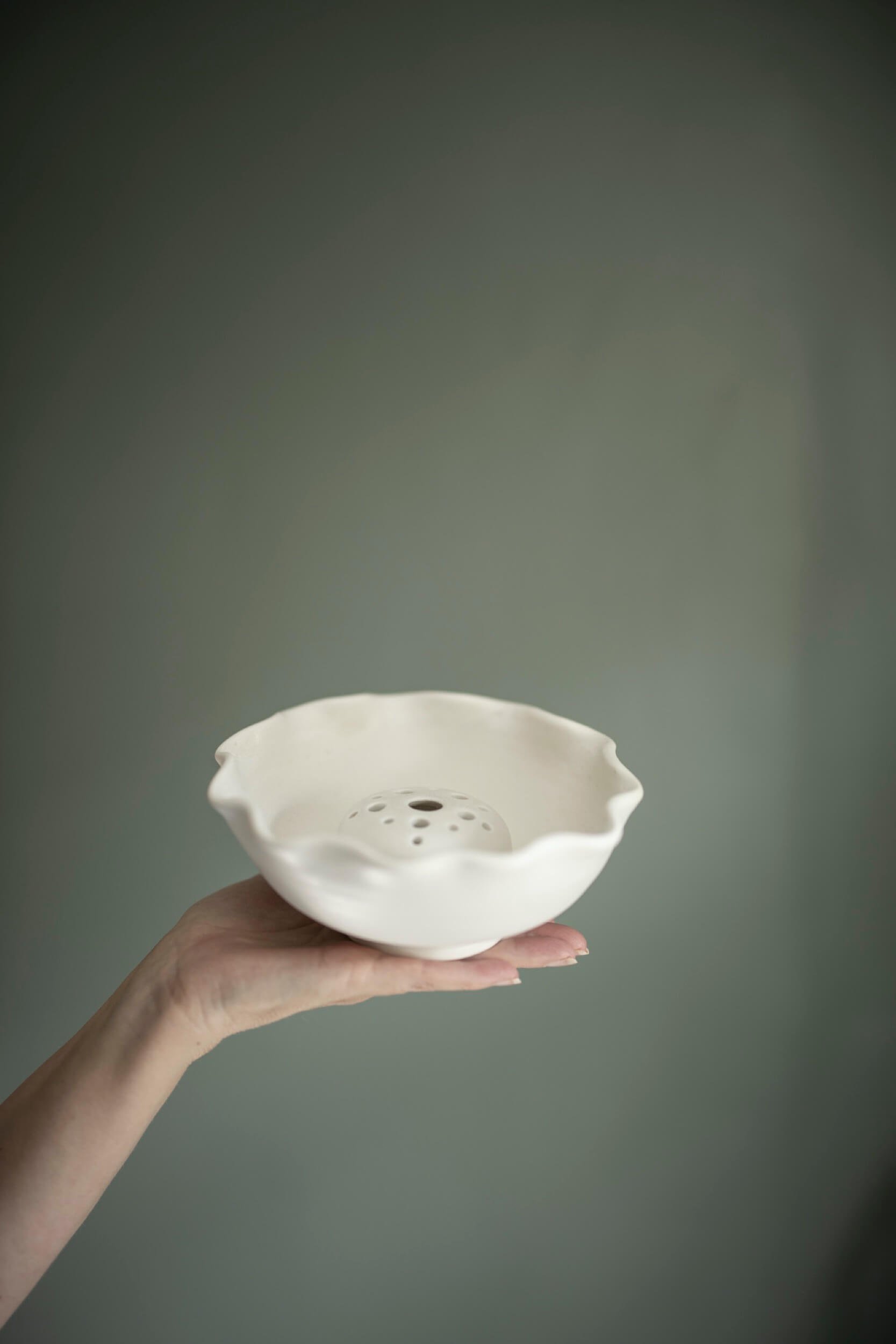 Ikebana-handmade-scalloped-ceramic-frog-bowl-set-1-paper-thin-moon-paper-thin-moon.jpg