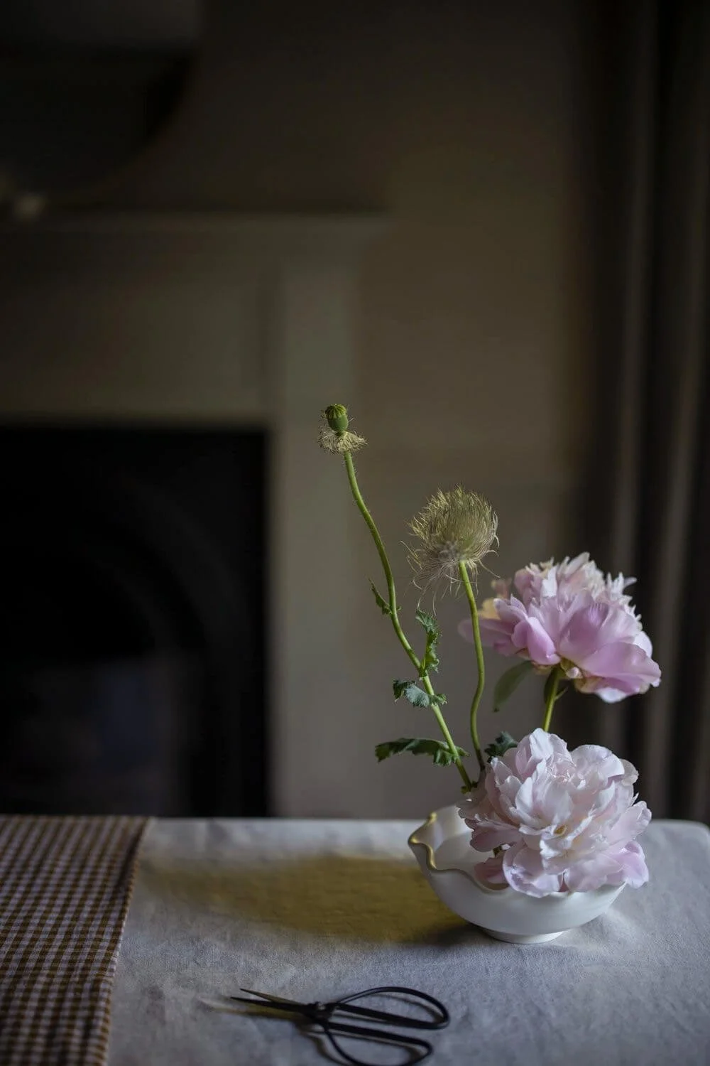 SCALLOPED BOWL &amp; FROG SET - £64