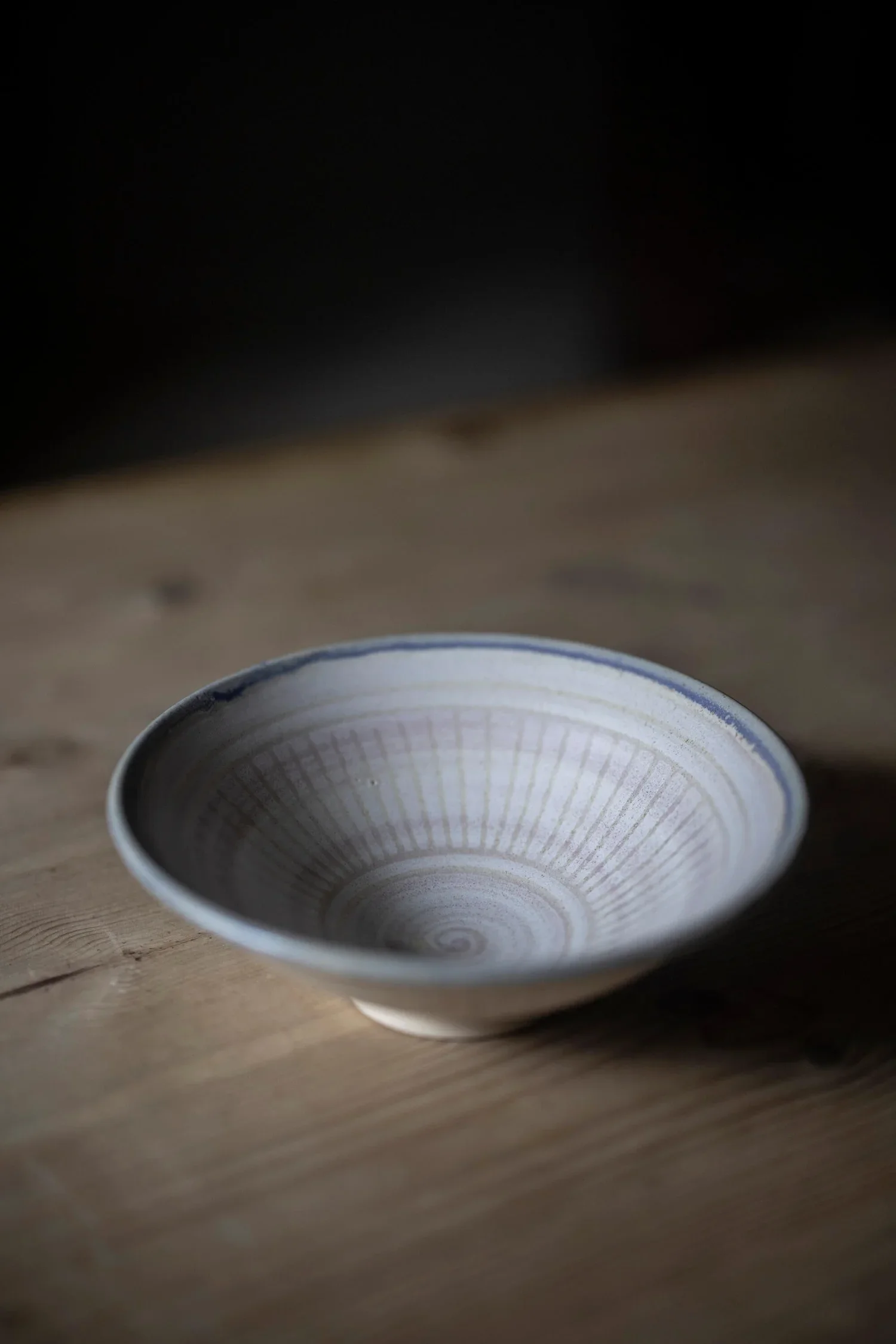 White Oliver Bowl