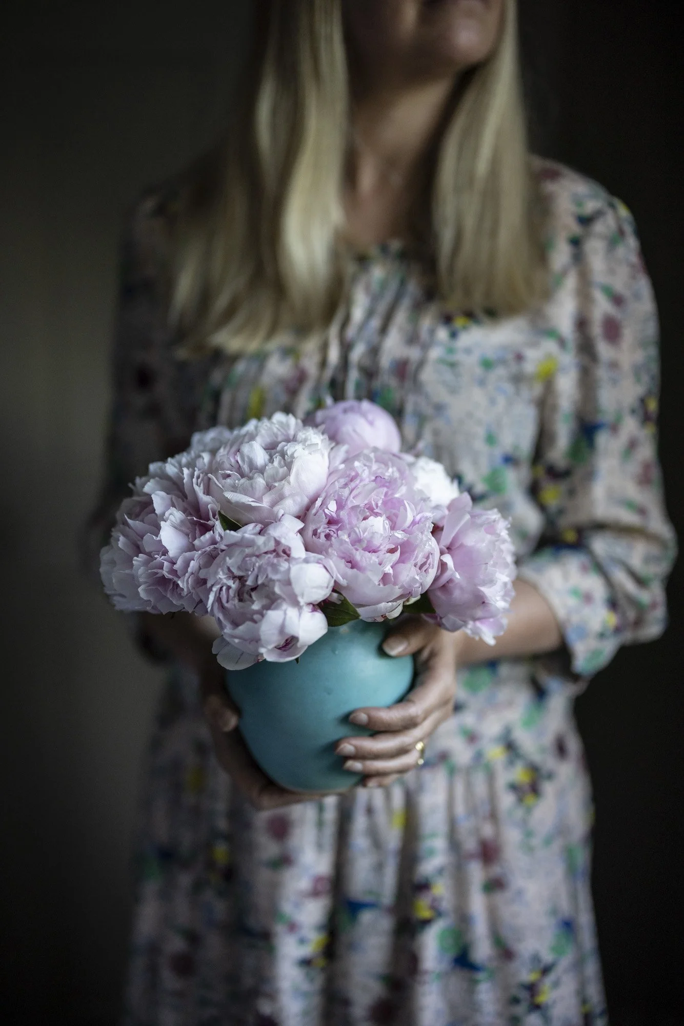 3-Choosing-Vases-for-Flowers-Paper-Thin-Moon.jpg
