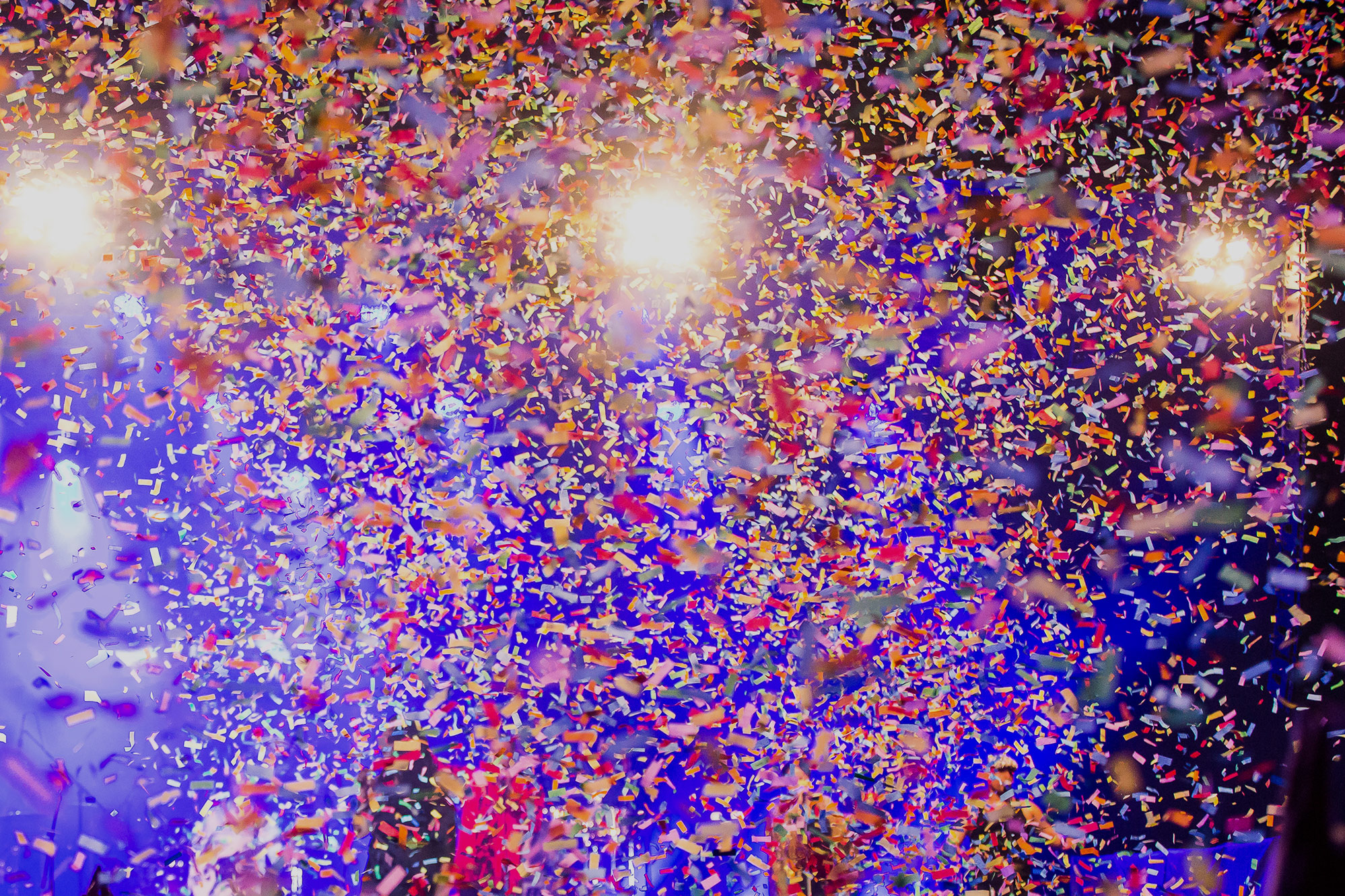confetti2_651341905.jpg