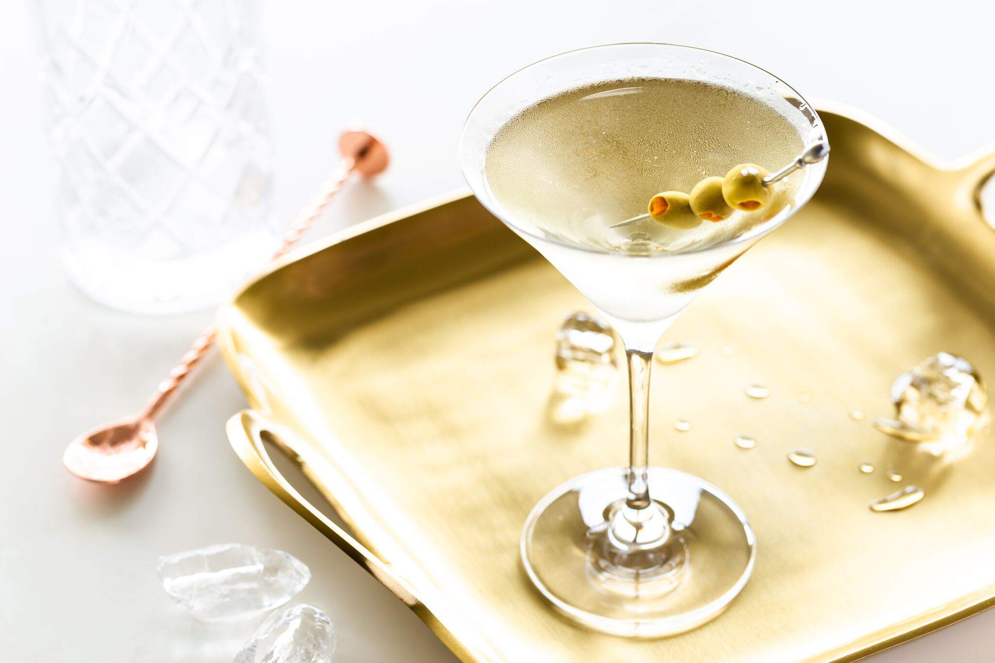 dirty-martini-cocktail-recipe-759643-15_preview-5b02f935c064710036ff4c24.jpeg