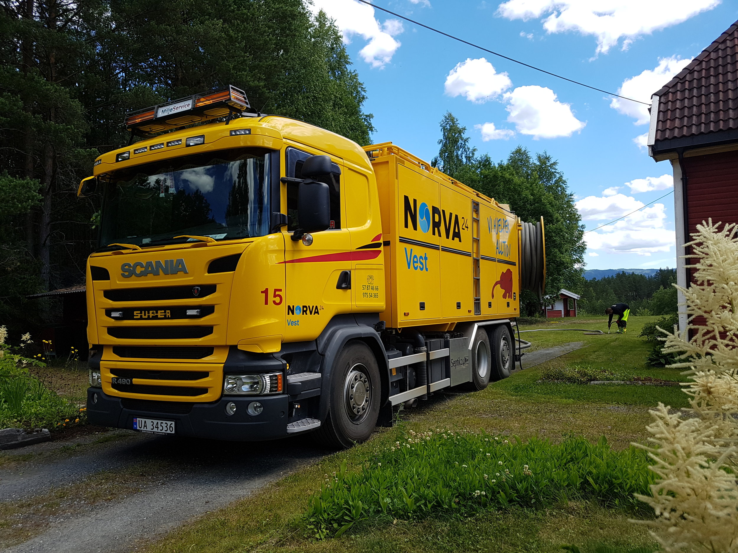 Tømming av slam i Luster kommune