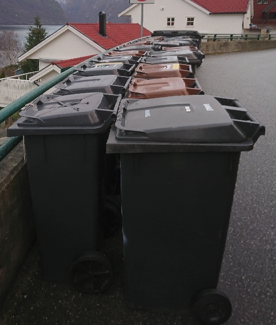 Gjer tømminga effektiv for renovatøren