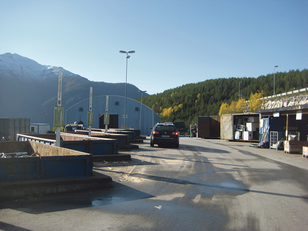 Utvida opningstider på miljøstasjonane i sommar