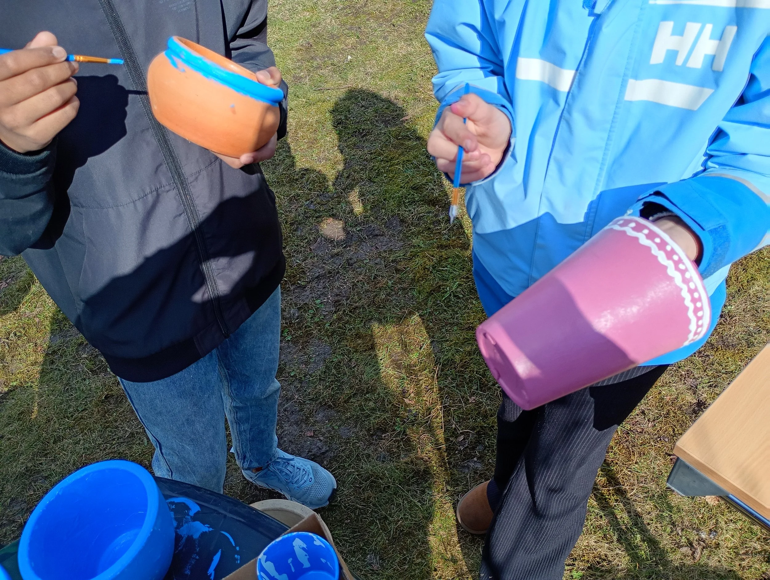 Gamle blomsterpotter fekk nytt liv på Spirefesten