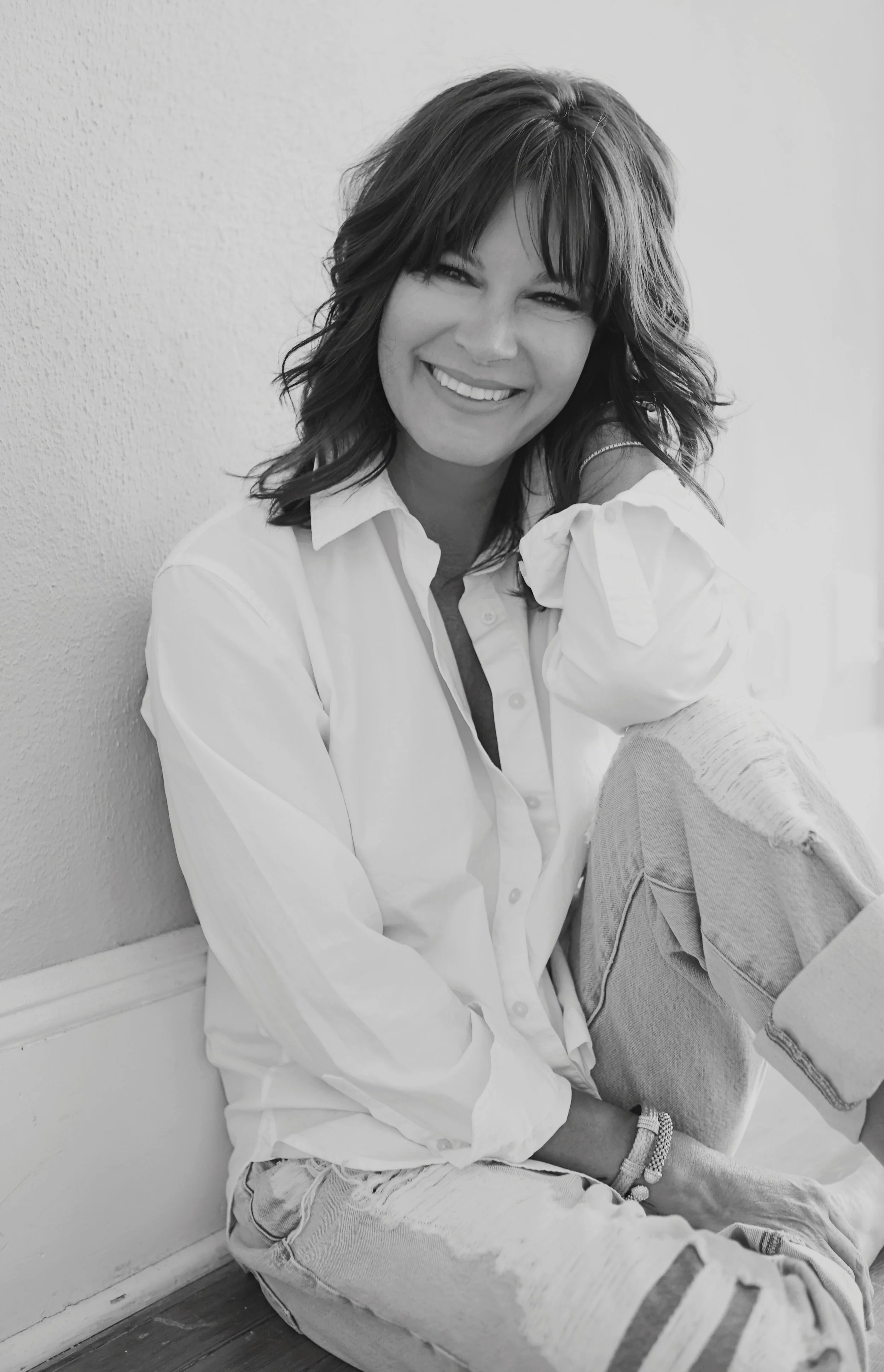 modern women's portraits by Rachel Garrison