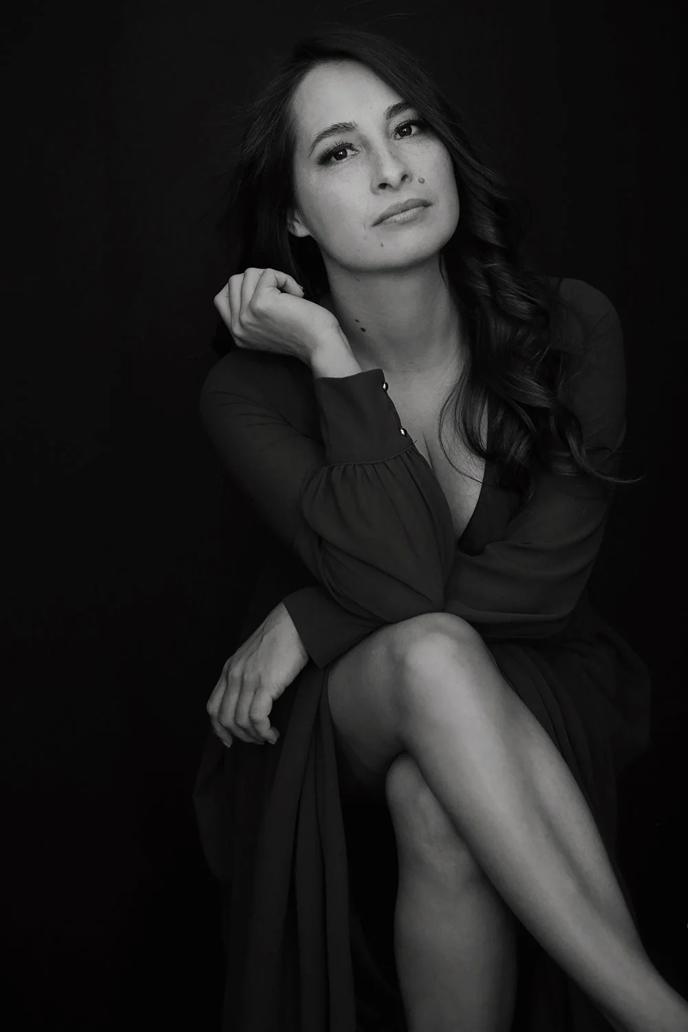 modern women's portraits by Rachel Garrison