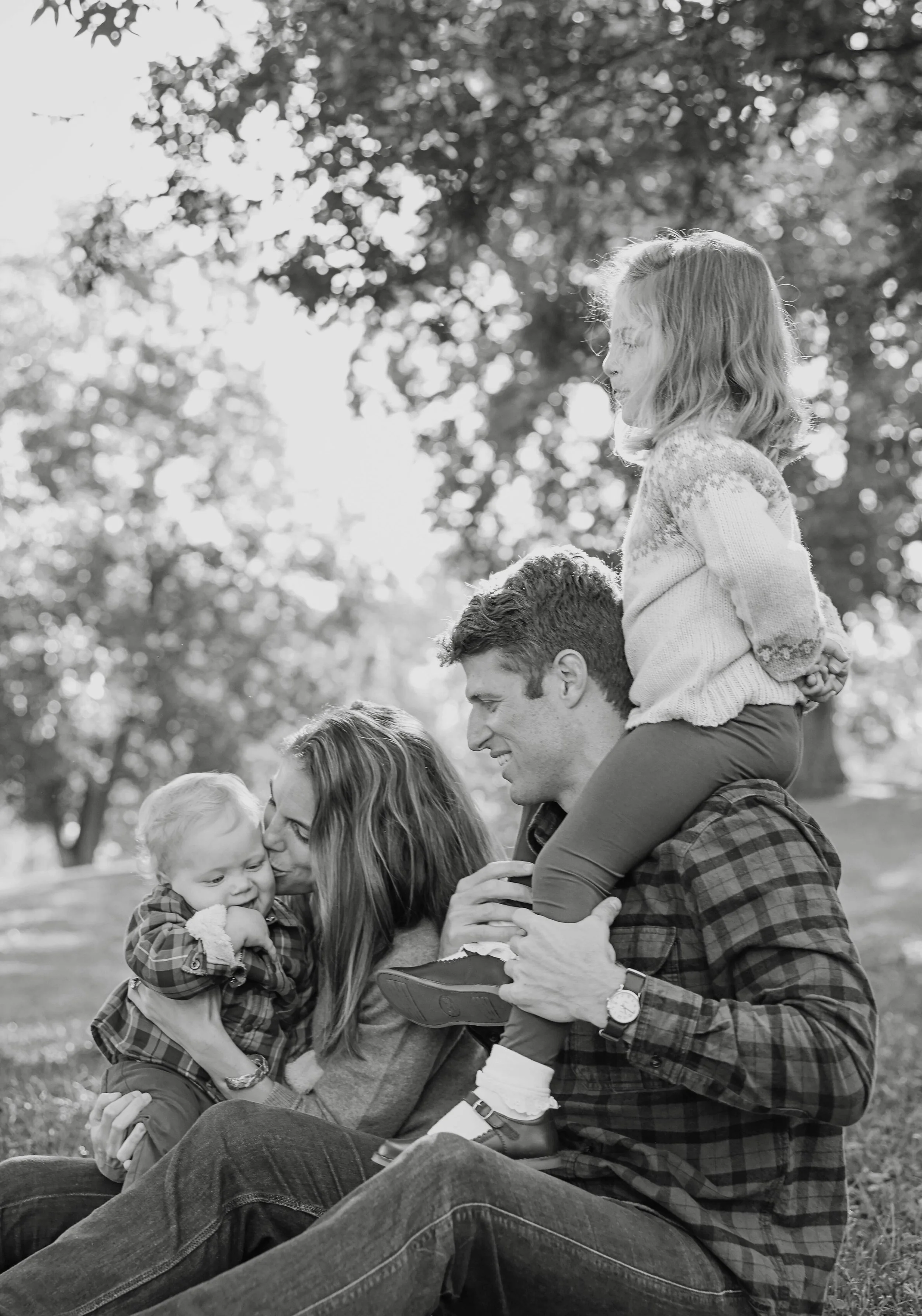 children + family portraits by Rachel Garrison