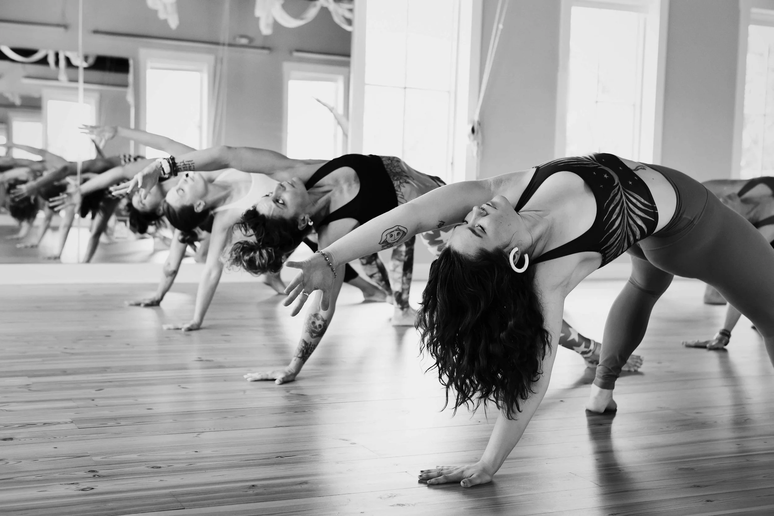 yoga portraits by Rachel Garrison Photography