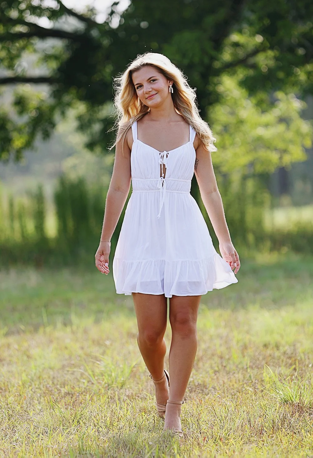 senior portrait by Rachel Garrison