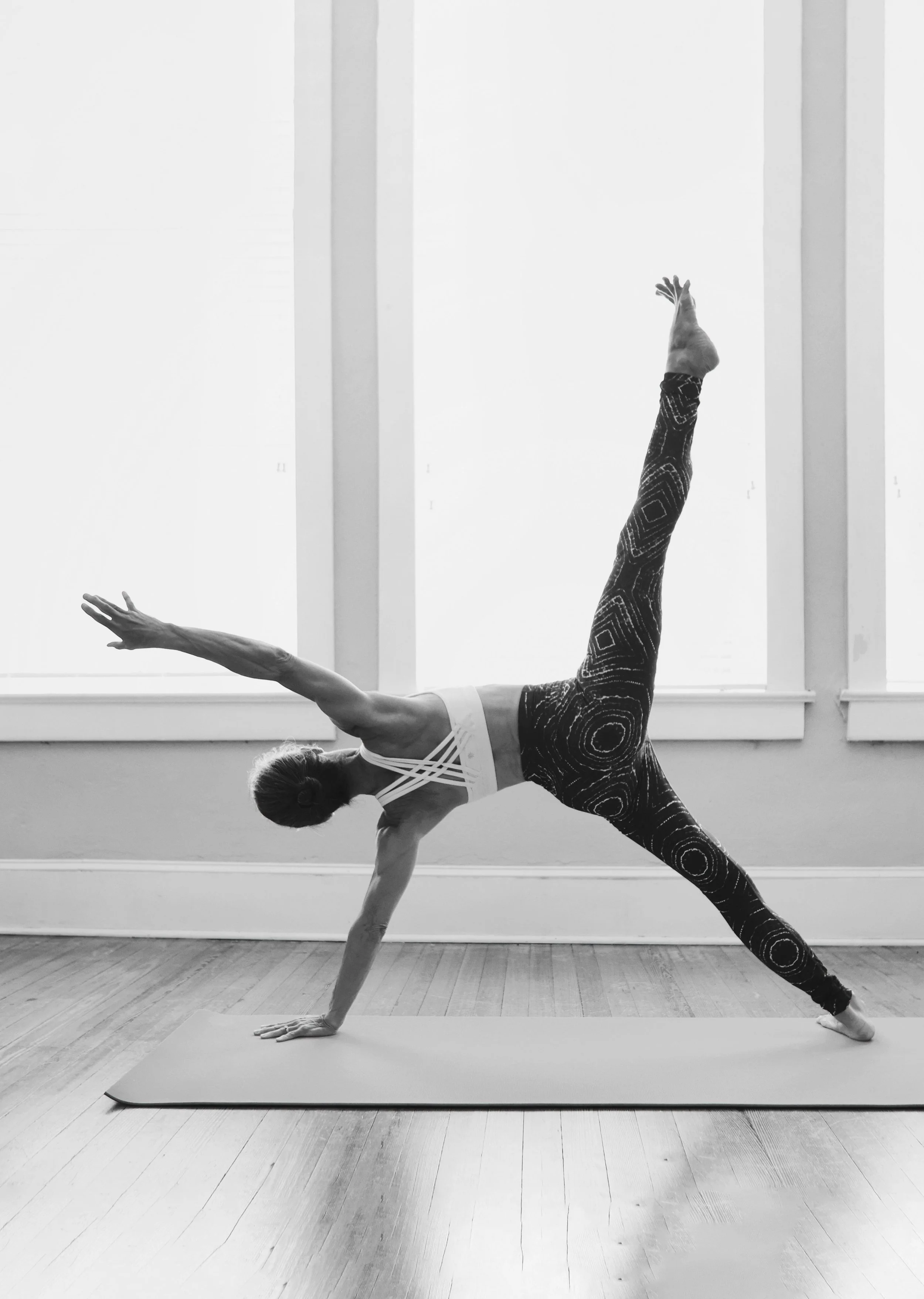 yoga portraits by Rachel Garrison Photography