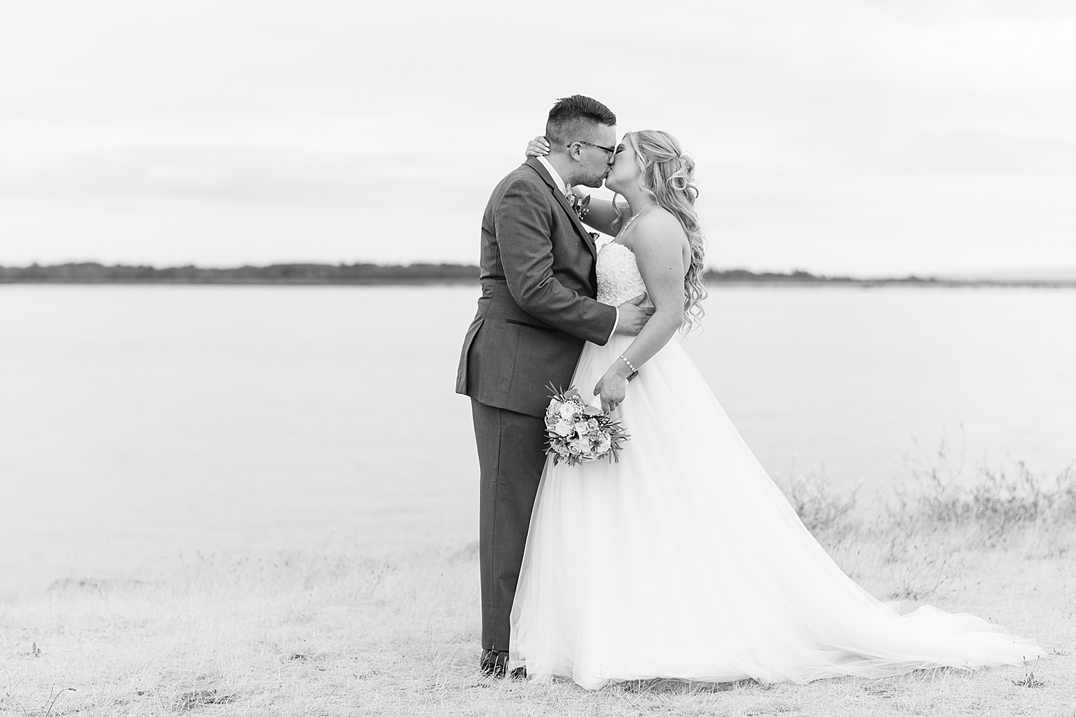 2019-07-06-Janessa & Cameron's wedding-8499-2.jpg