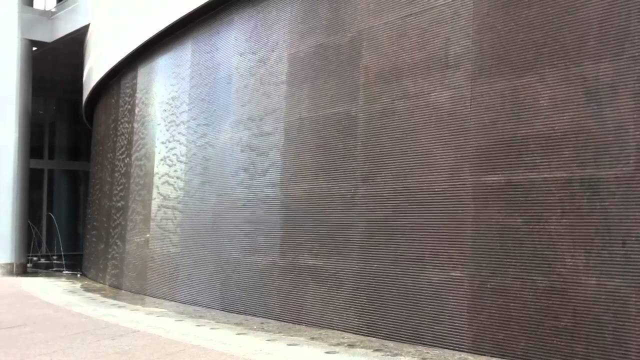 IMF Headquarters Entrance &amp; Wall Fountain