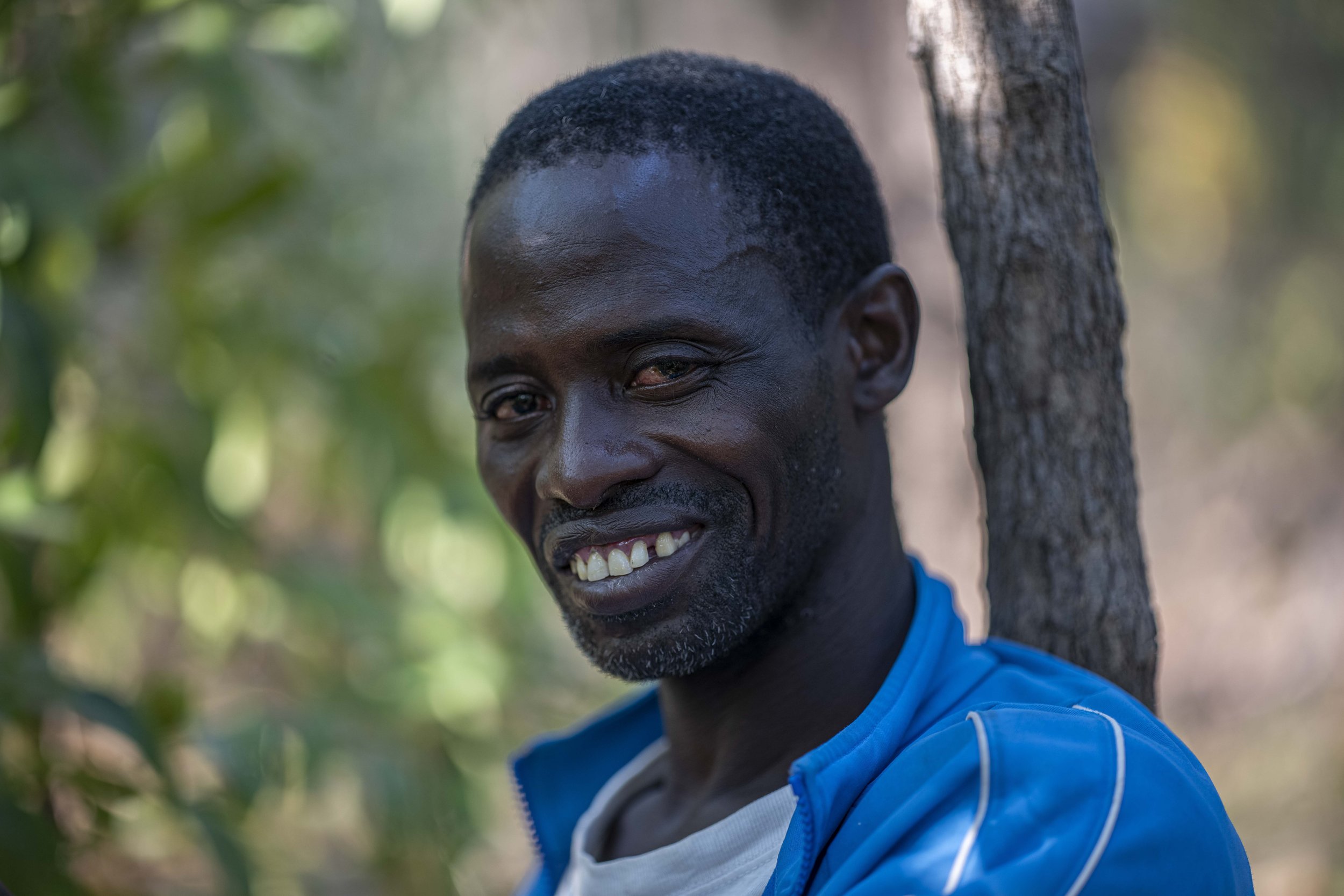 Benjamin Sadd_Humanlike-Chimps of Fongoli-2640.jpg