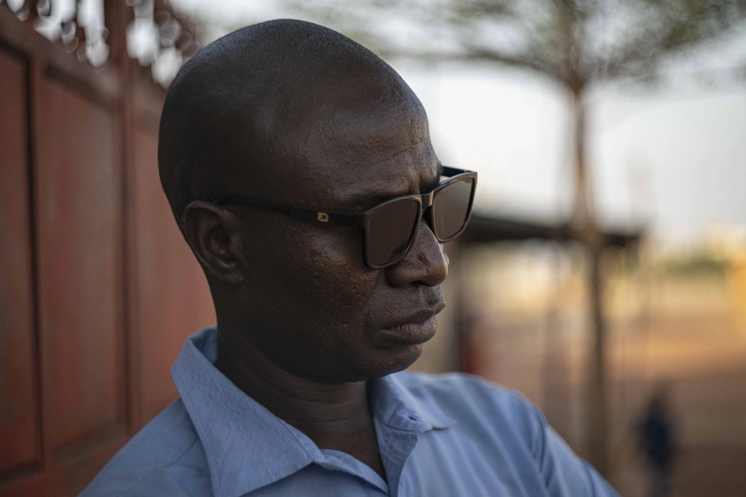 Benjamin Sadd_Humanlike-Chimps of Fongoli-1794.jpg