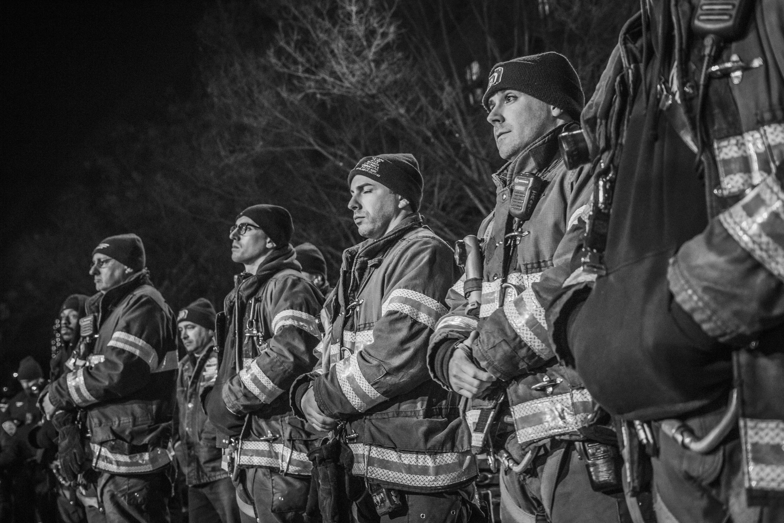 CANDLELIGHT VIGIL FOR NYPD OFFICERS_44.jpg