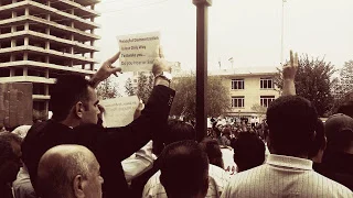 "Peaceful Demonstration is our Only Way to awake you. Do you hear or see?" (October 20, Sulaimani)