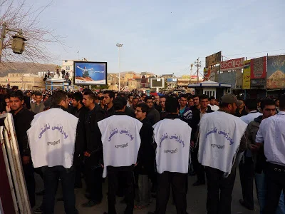 Day 9 of  Demonstration: The peace fence formed human chains three lines deep