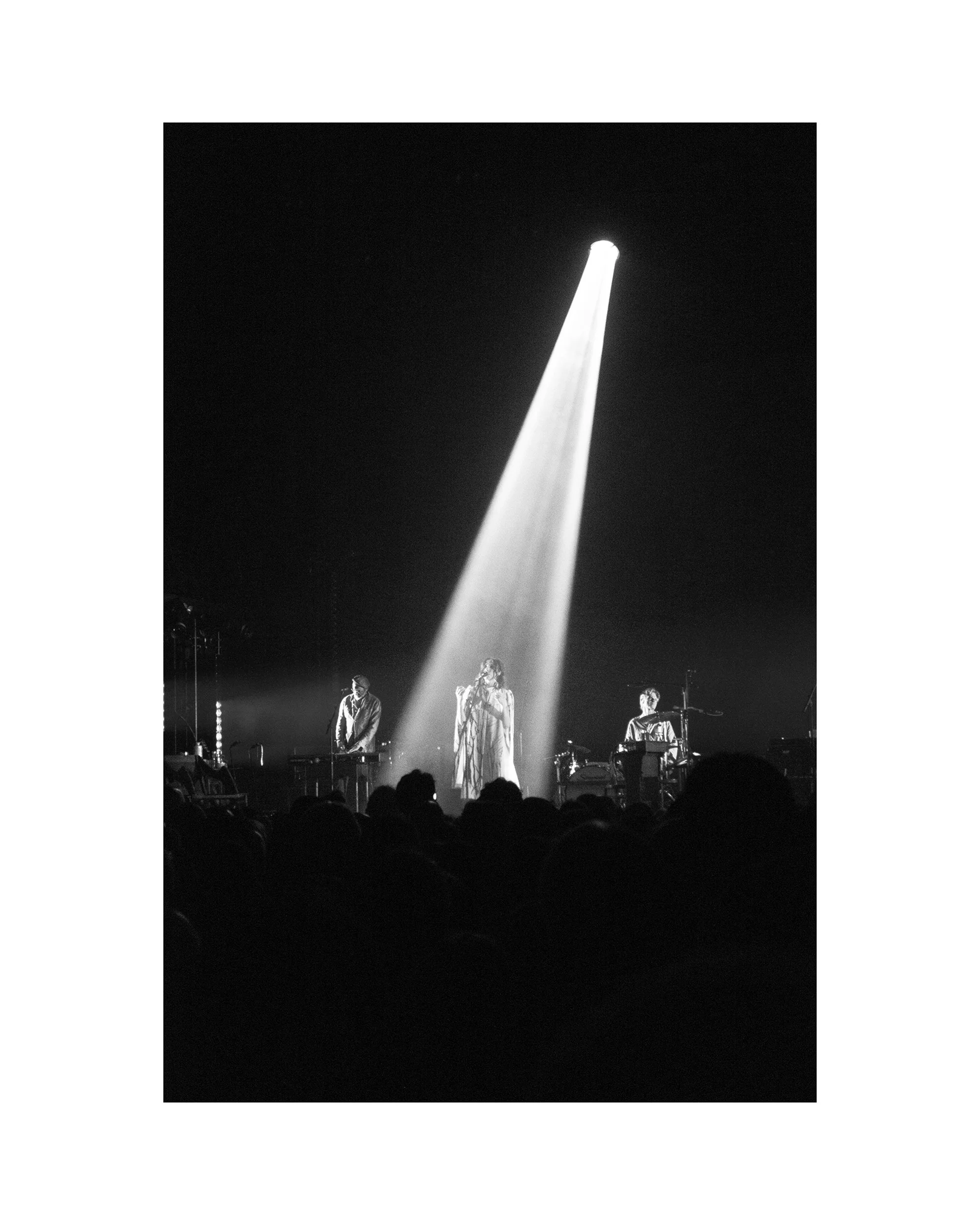   PJ Harvey performing, NYC, 09.15.24  
