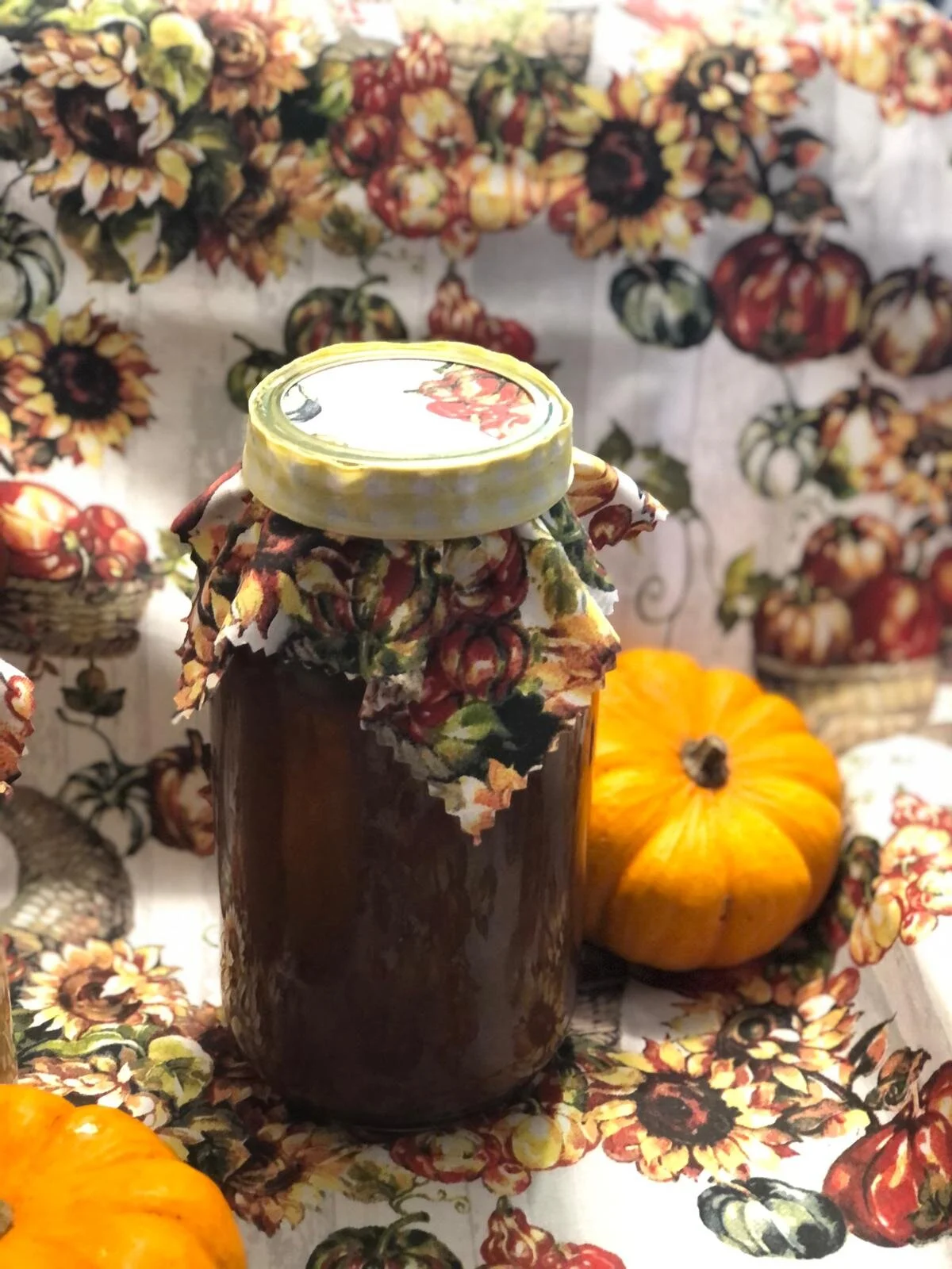 cinnamon applesauce with more background.jpeg