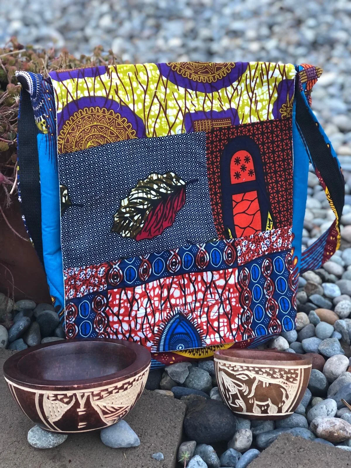 messanger bag and bowls.jpeg