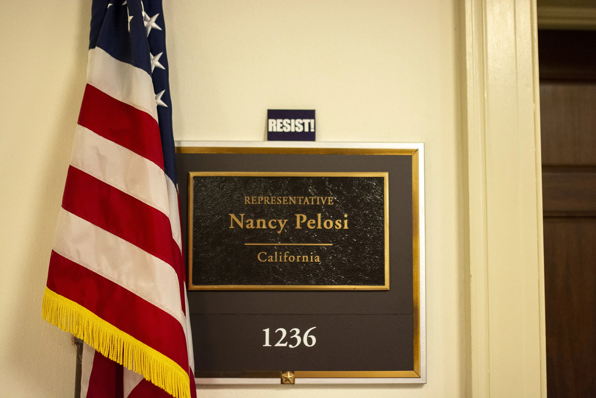 SHUTDOWN Day 28 050 Final.jpg